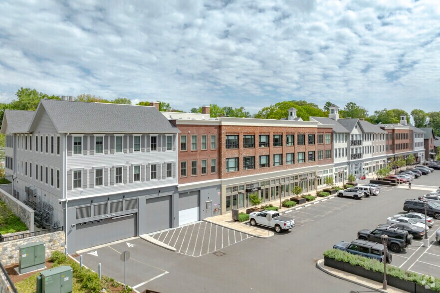 More Photos Of 102 Heights Rd, Darien Apartments For Lease