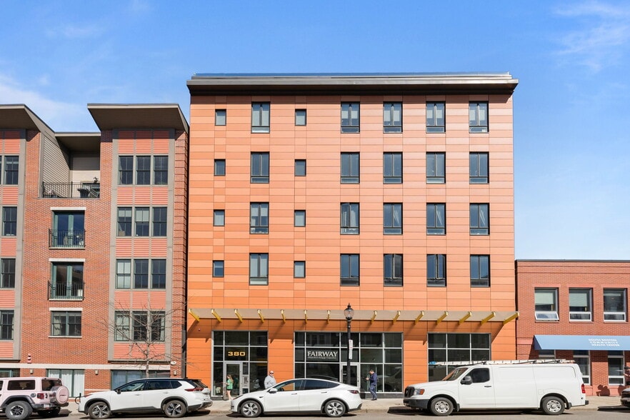 More Photos Of 380 W Broadway, Boston Apartments For Lease