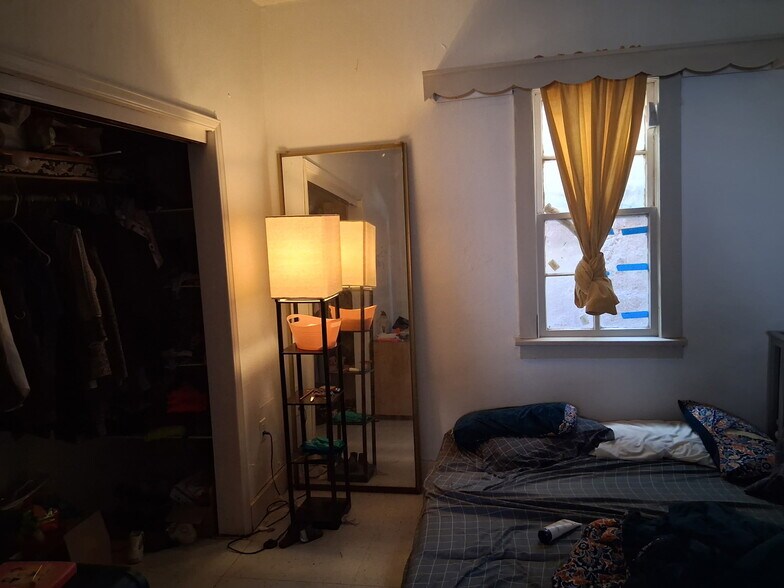 More Photos Of 617 S Virginia St, El Paso Multifamily For Sale