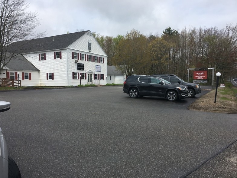 More Photos Of 1236 Portland Rd, Arundel Medical For Sale