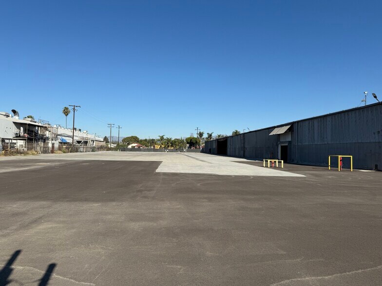 More Photos Of 4542 Dunham St, Commerce Warehouse For Lease