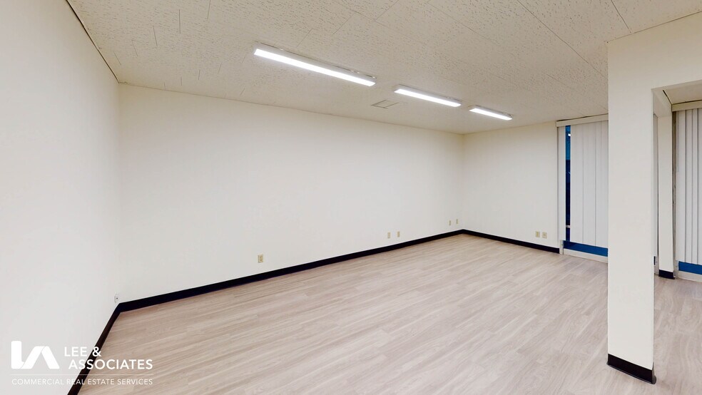 More Photos Of 16220-16228 Gundry Ave, Paramount Warehouse For Lease