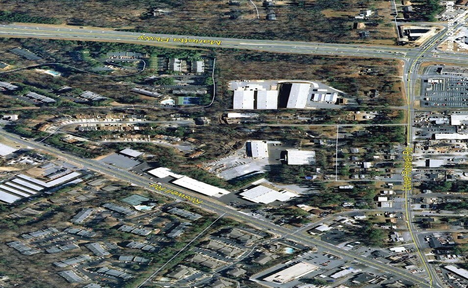 More Photos Of 1666 Roswell Rd, Marietta Warehouse For Lease