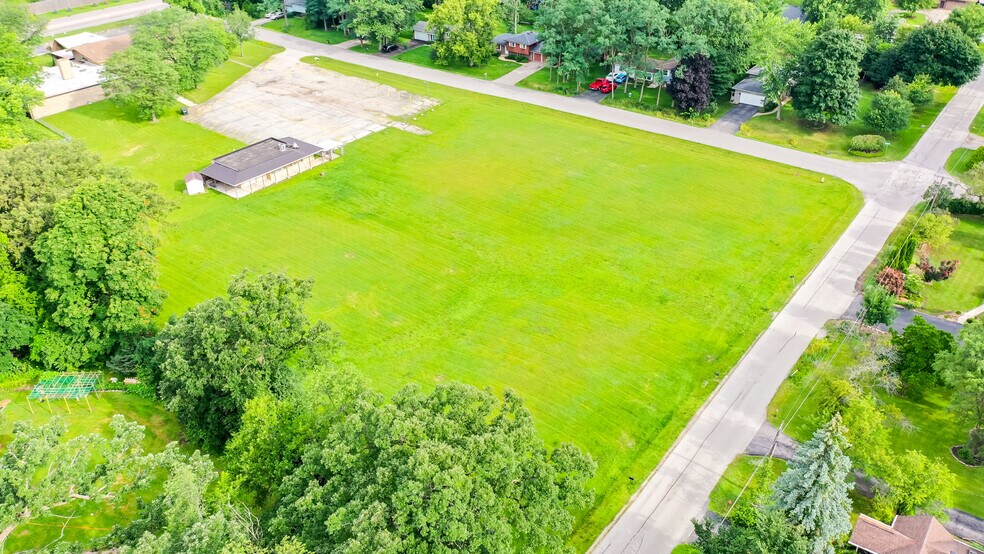 More Photos Of 525 N Neltnor Blvd, West Chicago Land For Sale