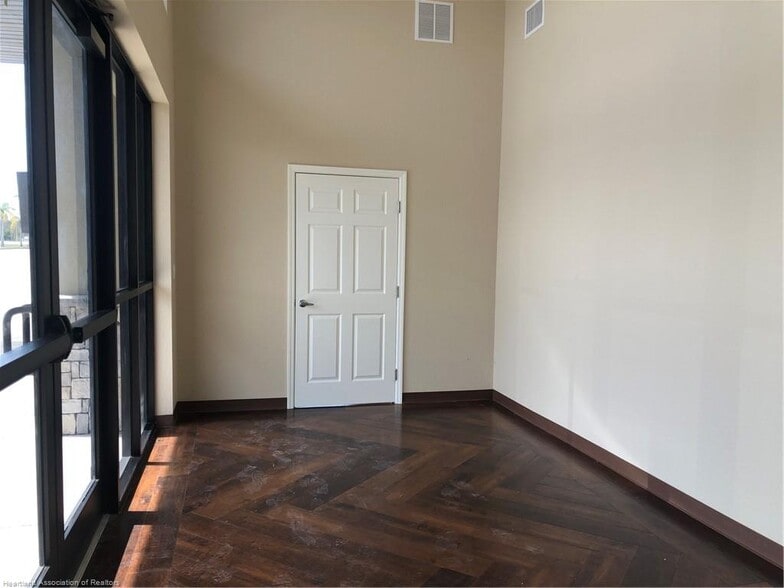 More Photos Of 1659 US Highway 27 N, Avon Park Medical For Sale