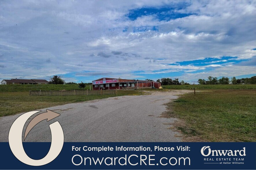 More Photos Of 24350 N I 35, West Restaurant For Sale