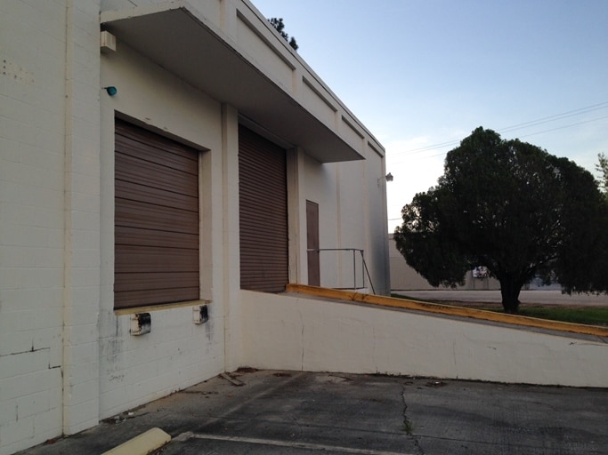 More Photos Of 3028 Mercury Rd, Jacksonville Warehouse For Lease
