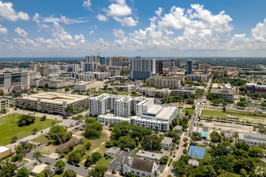 More Photos Of 609 2nd St, West Palm Beach Apartments For Lease