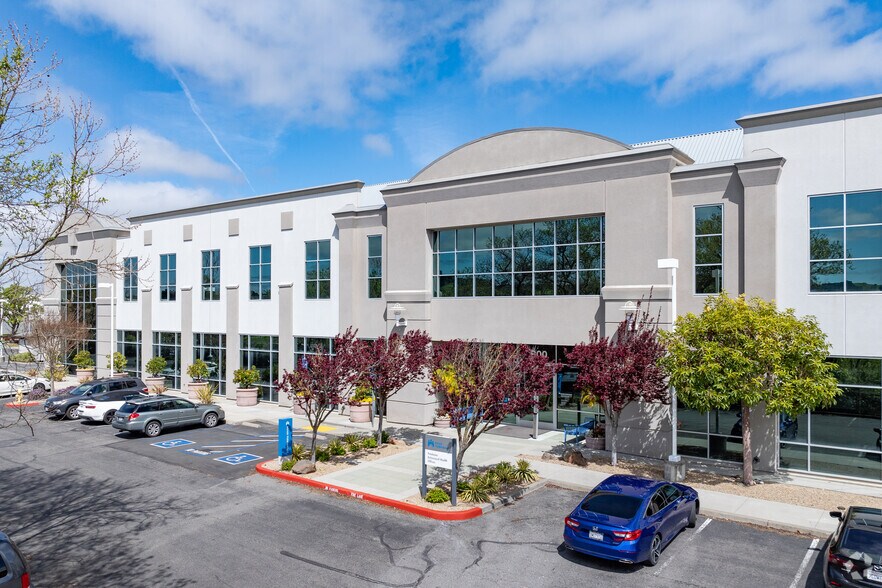 More Photos Of 1800 S McDowell Blvd, Petaluma Unknown For Lease