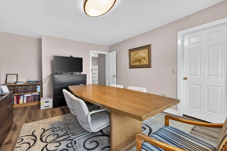 More Photos Of 35 E Pearl St, Nashua Office For Sale