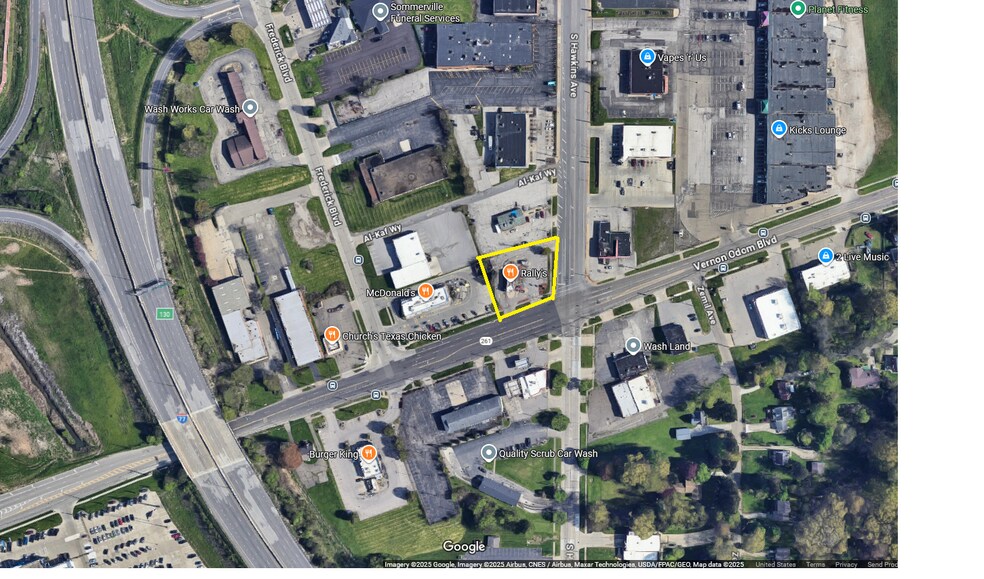 More Photos Of 1345 Vernon Odom Blvd, Akron Fast Food For Lease