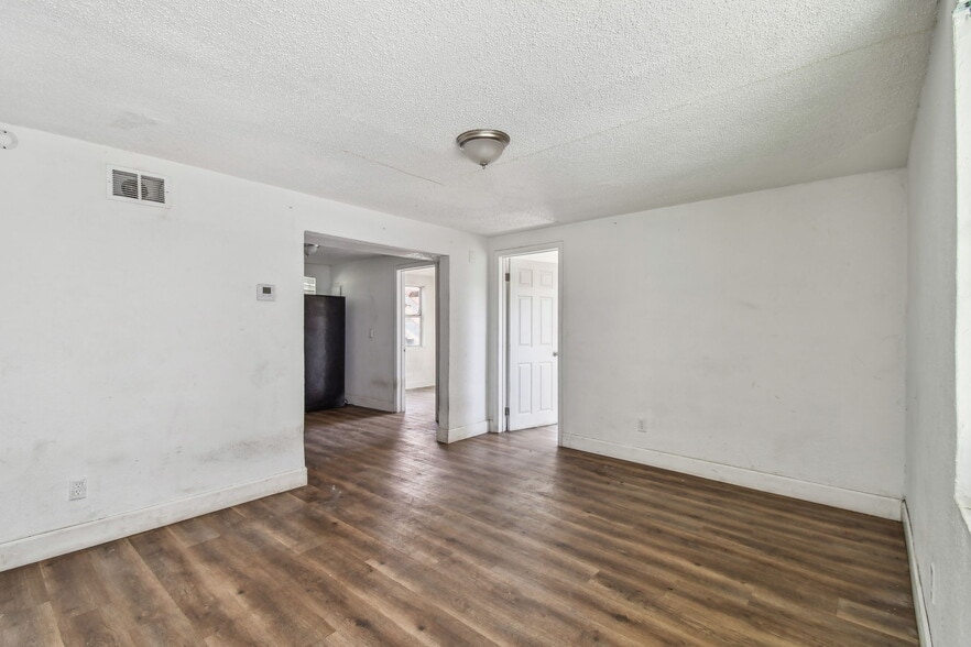 More Photos Of 1330-1334 Barnett St, Jacksonville Apartments For Sale