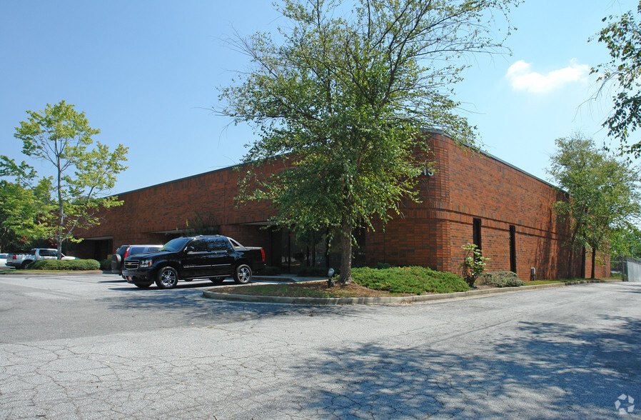 Primary Photo Of 2513 Royal Pl, Tucker Warehouse For Sale