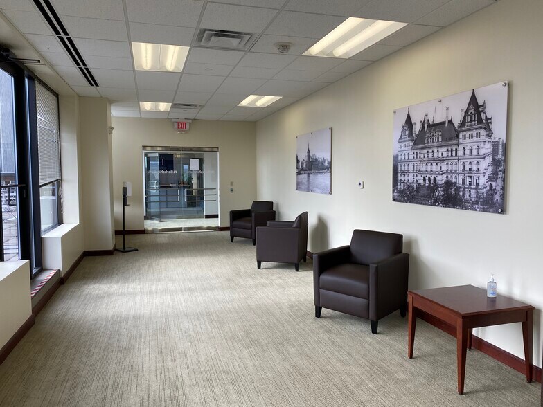 More Photos Of 30 S Pearl St, Albany Office For Lease