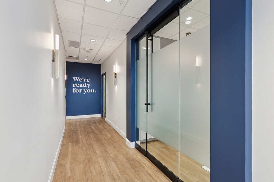 More Photos Of 3908 Veterans Memorial Blvd, Metairie General Retail For Sale