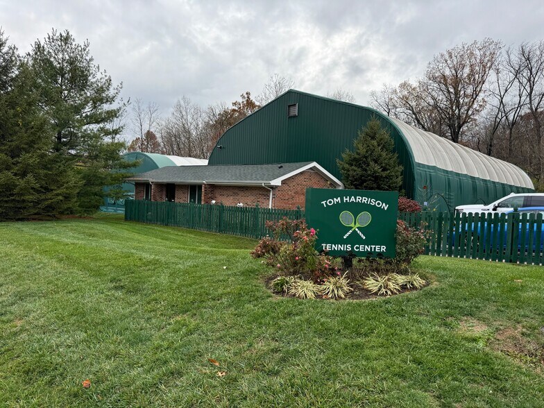 Primary Photo Of 80 Commercial Way, Springboro Sports And Entertainment For Sale