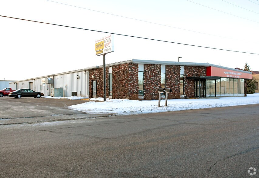 Primary Photo Of 3000 1st St S, Saint Cloud Warehouse For Lease