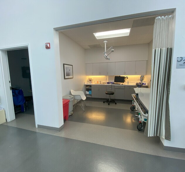 More Photos Of 1600 Market St, San Francisco Apartments For Lease