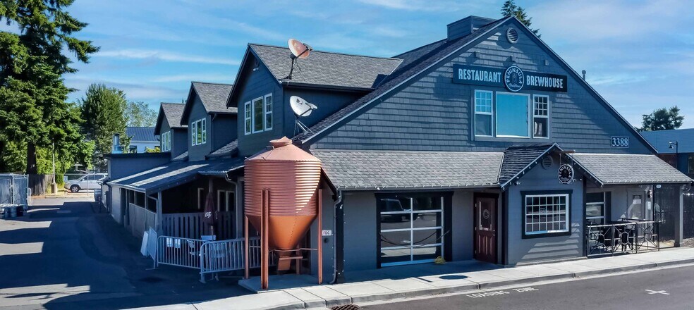 More Photos Of 3388 Byron St, Silverdale Freestanding For Sale