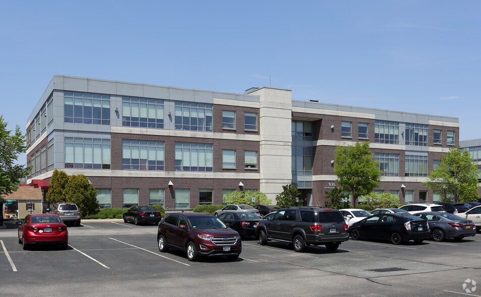 More Photos Of 935 Jefferson Blvd, Warwick Office For Lease