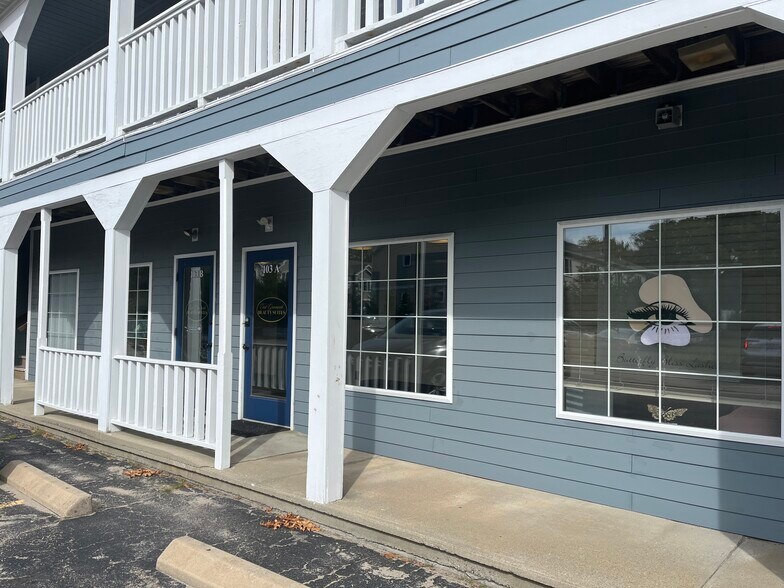 More Photos Of 5853 Post Rd, East Greenwich General Retail For Sale