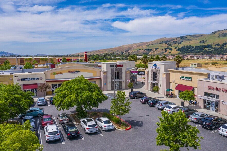 More Photos Of 1053 Cochrane Rd, Morgan Hill Freestanding For Lease