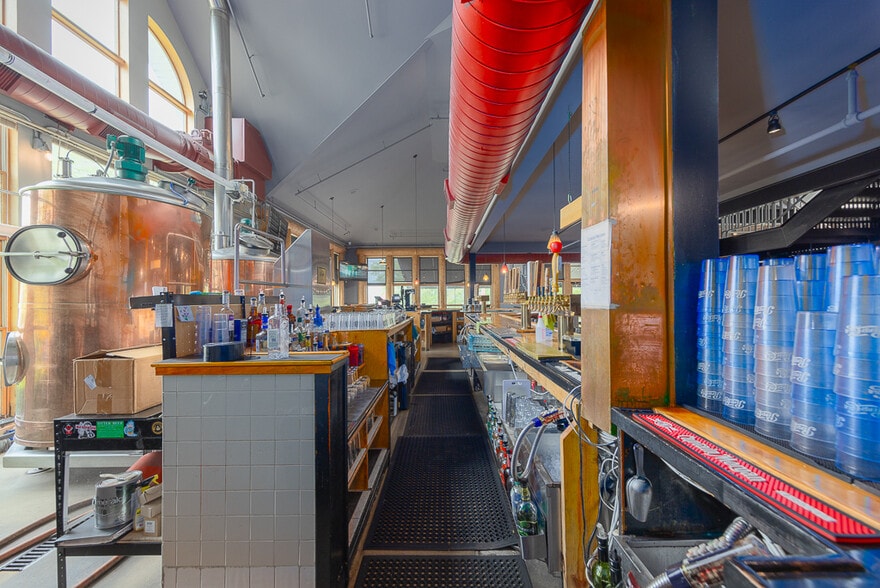 More Photos Of 3 Main St, New Paltz Restaurant For Sale