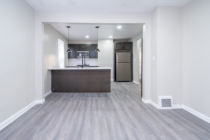 More Photos Of , Cleveland Multifamily For Sale