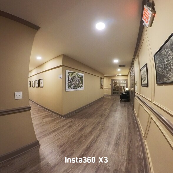 More Photos Of 198 E Main St, Franklin Medical For Lease