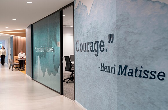 More Photos Of 120 S Riverside Plz, Chicago Business Park For Lease