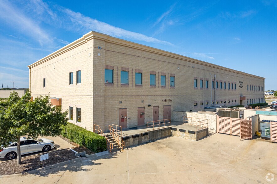More Photos Of 4300 City Point Dr, North Richland Hills Medical For Lease