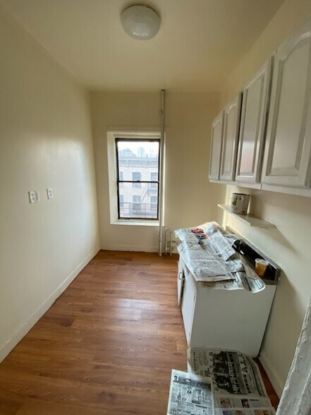More Photos Of 21 Rutgers St, New York Apartments For Sale