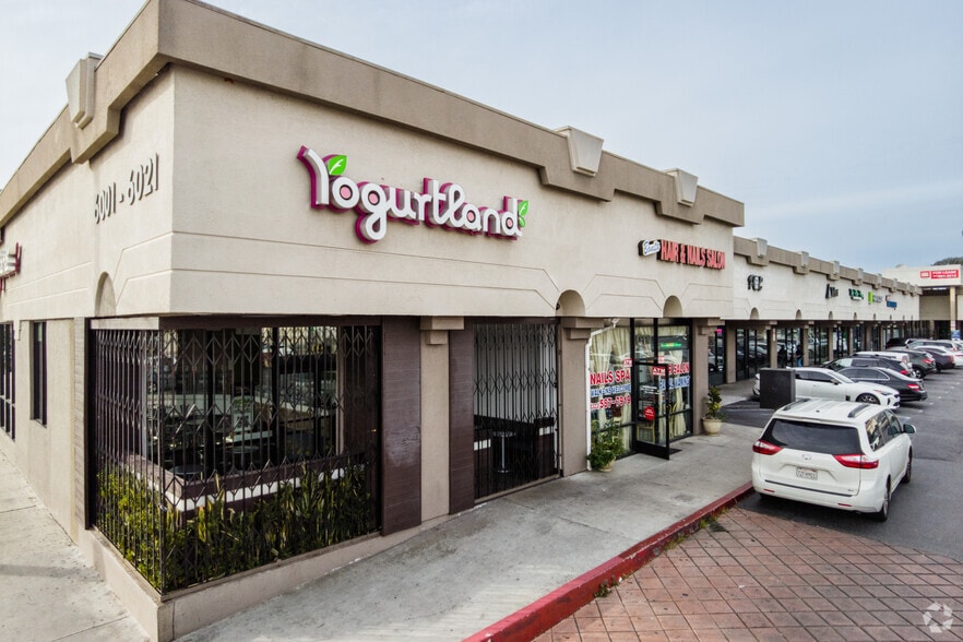 More Photos Of 6001-6021 Pacific Blvd, Huntington Park Unknown For Lease