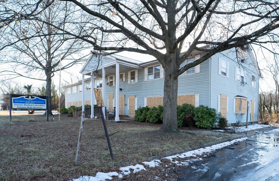 More Photos Of 5820 Southwestern Blvd, Halethorpe Flex For Sale