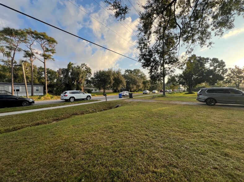 More Photos Of 9013 Symmes Rd, Gibsonton Land For Sale
