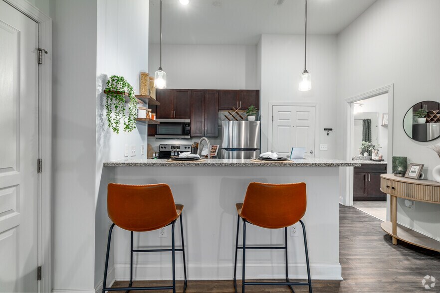 More Photos Of 9336 Kings Parade Blvd, Charlotte Apartments For Lease