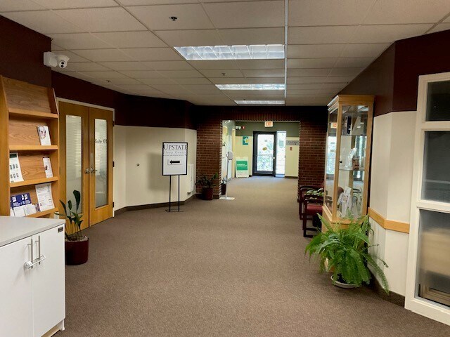 More Photos Of 5700 W Genesee St, Camillus Healthcare For Lease