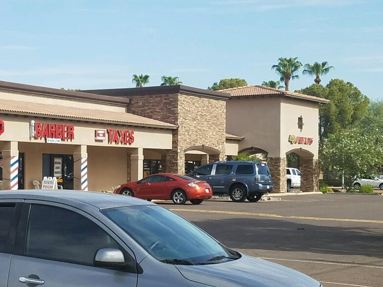 More Photos Of 590 N Alma School Rd, Chandler General Retail For Sale