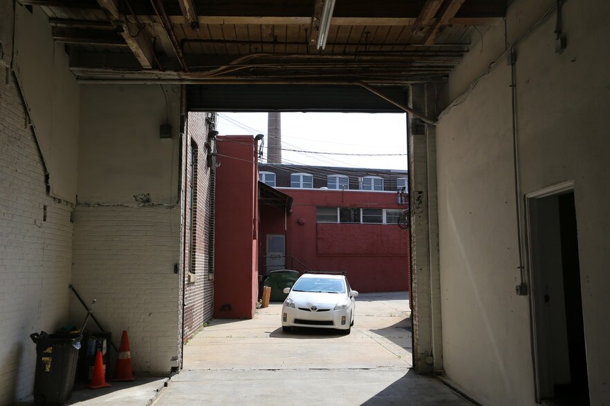 More Photos Of 3800 Jasper St, Philadelphia Service For Lease