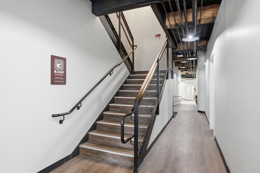 More Photos Of 6 Chestnut St, Amesbury Office For Lease