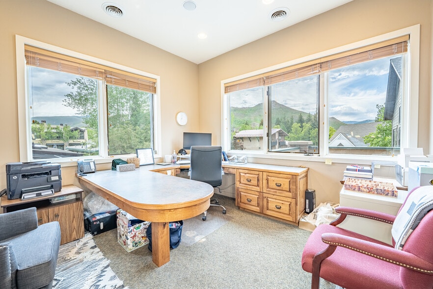 More Photos Of 360 East Avenue North, Ketchum Storefront Retail Office For Sale