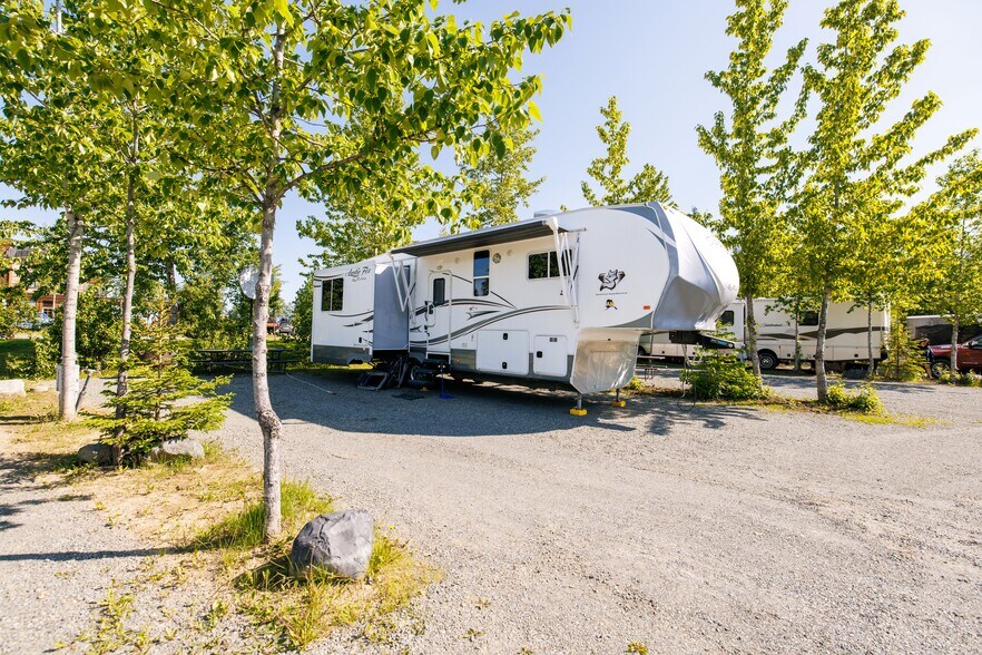 More Photos Of 48500 Diamond M Ranch Rd, Kenai Trailer Camper Park For Sale