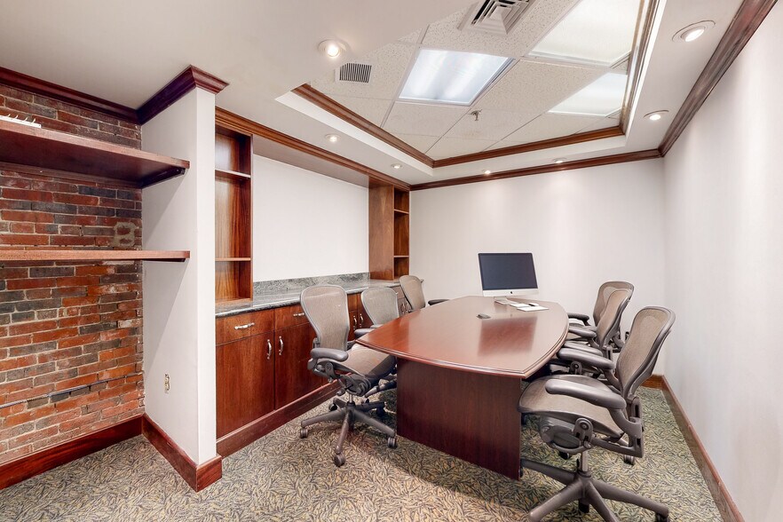 More Photos Of 200 Lincoln St, Boston Loft Creative Space For Sale