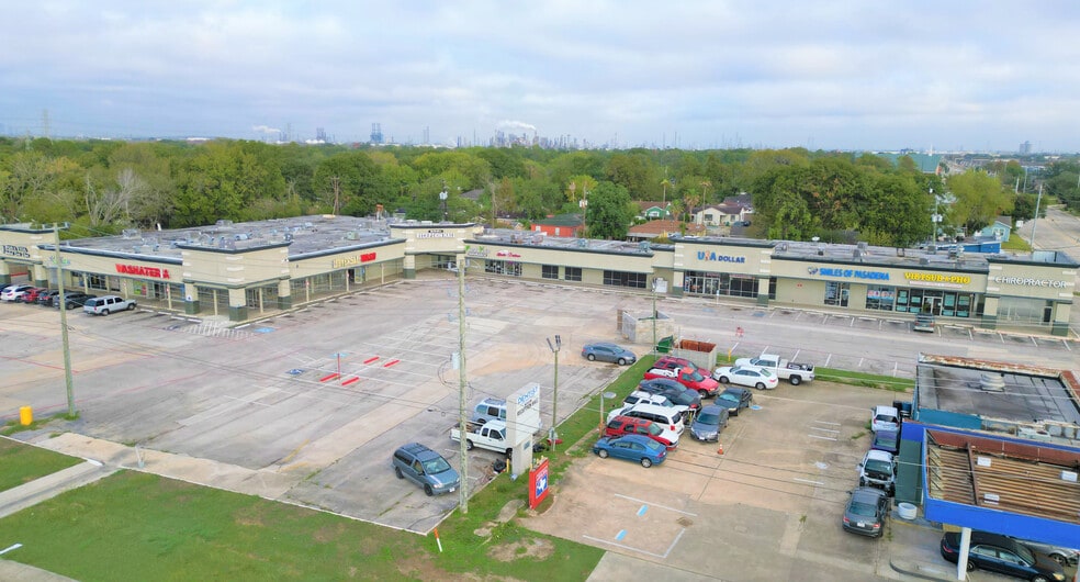 More Photos Of 918 W Southmore Ave, Pasadena Freestanding For Lease