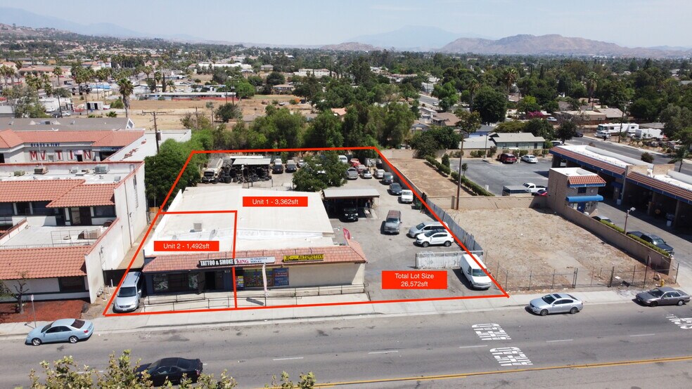 Primary Photo Of 12576-12578 Heacock St, Moreno Valley Auto Repair For Lease