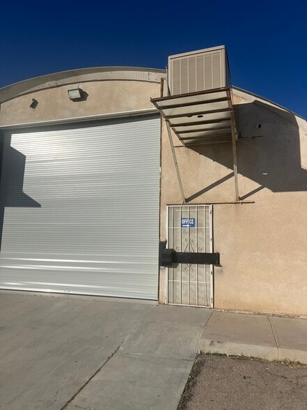 More Photos Of 2775 Betty Ln, Las Vegas Service For Lease