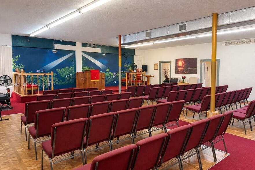 More Photos Of 2600 NW 103rd St, Miami Auto Dealership For Sale