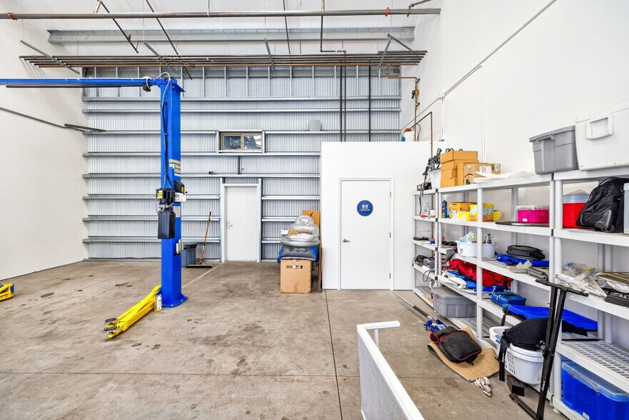 More Photos Of 1229 Grove St, Healdsburg Warehouse For Sale