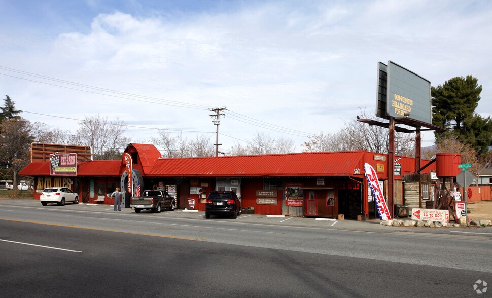 More Photos Of 502 W 6th St, Beaumont Freestanding For Sale