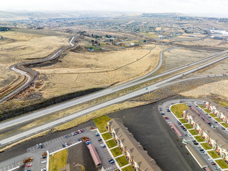 More Photos Of Badger, Kennewick Land For Sale